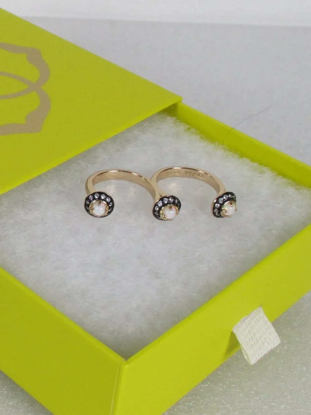 KENDRA SCOTT DOUBLE RING